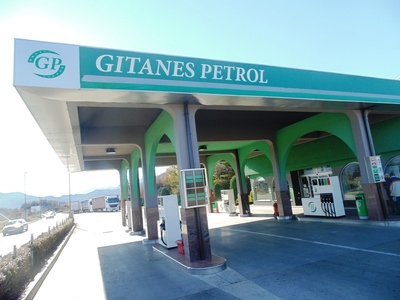 gitanes-petrol_1_400x300